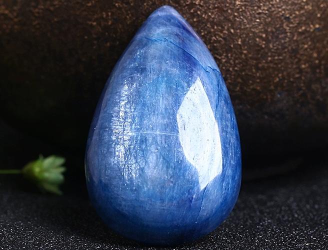 纯天然蓝晶石产地是哪里,蓝晶石产地有哪些?
