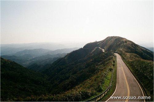 梦见我抬死人上山代表什么