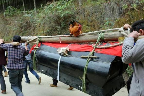 梦见死人棺材_周公解梦梦见棺材和死人_孕妇梦见死人棺材